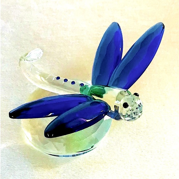 Gorgeous Hand blown Glass Dragon Fly - Picture 1 of 7